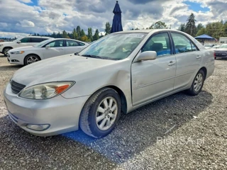 TOYOTA CAMRY XLE