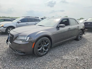 CHRYSLER 300 S