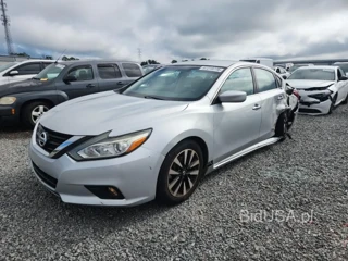 NISSAN ALTIMA 2.5 SV