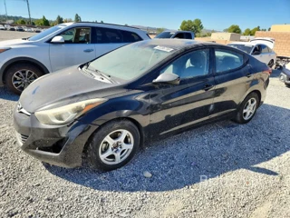 HYUNDAI ELANTRA SE