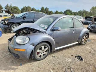 VOLKSWAGEN NEW BEETLE 2.5L