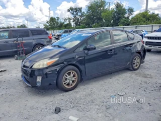 TOYOTA PRIUS THREE