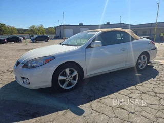 TOYOTA CAMRY SOLARA SLE V6