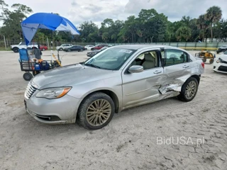 CHRYSLER 200 LIMITED