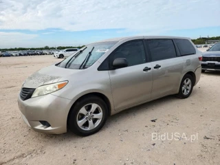 TOYOTA SIENNA L 7-PASSENGER