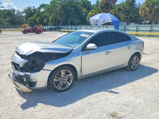 VOLVO S60 PLATINUM