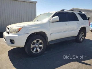 TOYOTA 4 RUNNER SR5