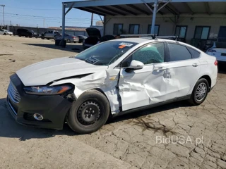 FORD FUSION S