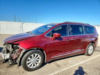 CHRYSLER PACIFICA TOURING L