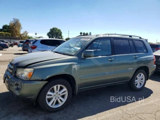 TOYOTA HIGHLANDER HYBRID