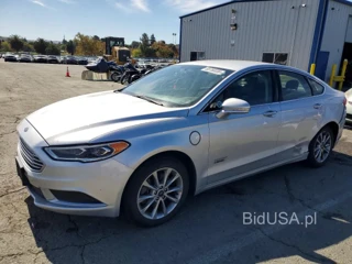 FORD FUSION SE PHEV