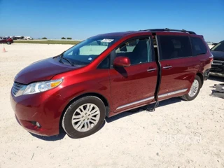 TOYOTA SIENNA XLE 8-PASSENGER