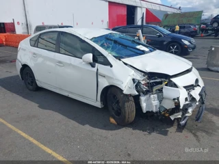 TOYOTA TOYOTA PRIUS TWO
