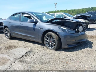 TESLA TESLA MODEL 3 STANDARD RANGE PLUS REAR-WHEEL DRIVE
