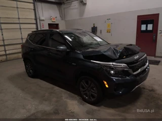 KIA KIA SELTOS S