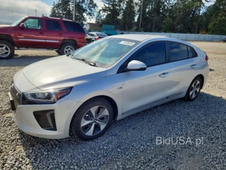 HYUNDAI IONIQ ELECTRIC BASE