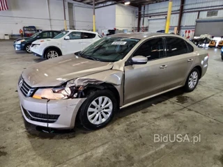 VOLKSWAGEN PASSAT S