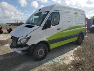 MERCEDES-BENZ SPRINTER 2500