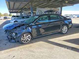 VOLKSWAGEN PASSAT SE