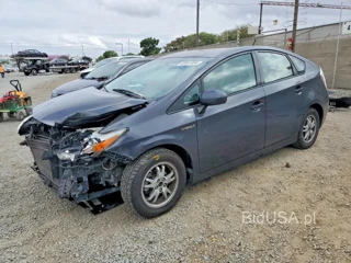TOYOTA PRIUS THREE