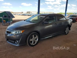 TOYOTA CAMRY SE SPORT