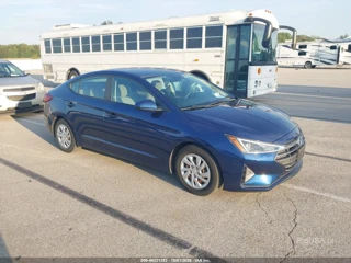 HYUNDAI HYUNDAI ELANTRA SE