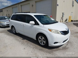TOYOTA TOYOTA SIENNA LE V6