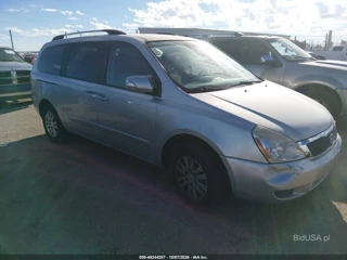KIA KIA SEDONA LX