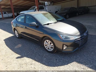 HYUNDAI HYUNDAI ELANTRA SE