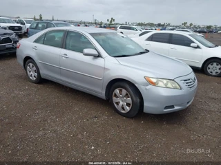 TOYOTA TOYOTA CAMRY LE V6