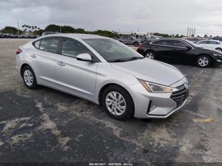 HYUNDAI HYUNDAI ELANTRA SE