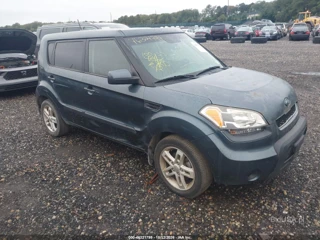 KIA KIA SOUL +