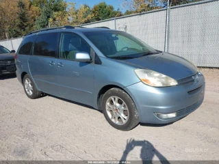 TOYOTA TOYOTA SIENNA XLE