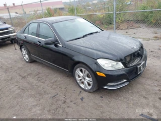 MERCEDES-BENZ MERCEDES-BENZ C 300 LUXURY 4MATIC