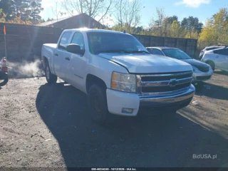 CHEVROLET CHEVROLET SILVERADO 1500 LT1