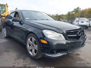 MERCEDES-BENZ MERCEDES-BENZ C 300 LUXURY 4MATIC