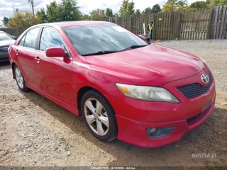TOYOTA TOYOTA CAMRY SE