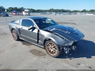 FORD FORD MUSTANG V6 PREMIUM