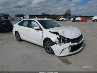 TOYOTA TOYOTA CAMRY SE