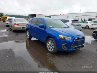 MITSUBISHI MITSUBISHI OUTLANDER SPORT ES