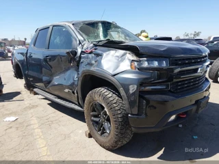 CHEVROLET CHEVROLET SILVERADO 1500 4WD  SHORT BED LT TRAIL BOSS