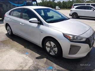 HYUNDAI HYUNDAI IONIQ HYBRID BLUE