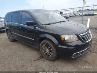 CHRYSLER CHRYSLER TOWN & COUNTRY S