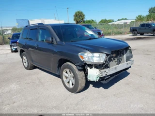 TOYOTA TOYOTA HIGHLANDER BASE V6