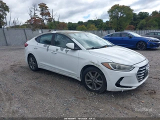 HYUNDAI HYUNDAI ELANTRA SE
