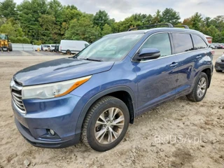 TOYOTA HIGHLANDER XLE