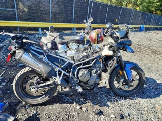 TRIUMPH MOTORCYCLE TIGER 900 GT PRO