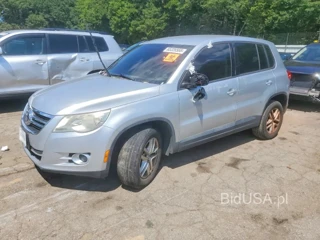 VOLKSWAGEN TIGUAN S