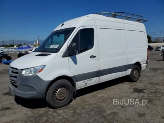 MERCEDES-BENZ SPRINTER 2500/3500