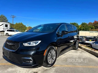 CHRYSLER PACIFICA HYBRID SELECT